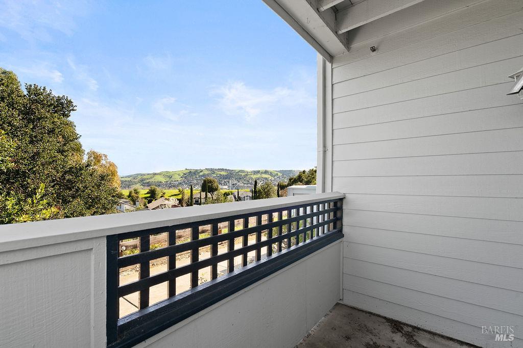 Detail Gallery Image 16 of 34 For 1201 Glen Cove Pkwy #1505,  Vallejo,  CA 94591 - 2 Beds | 2 Baths
