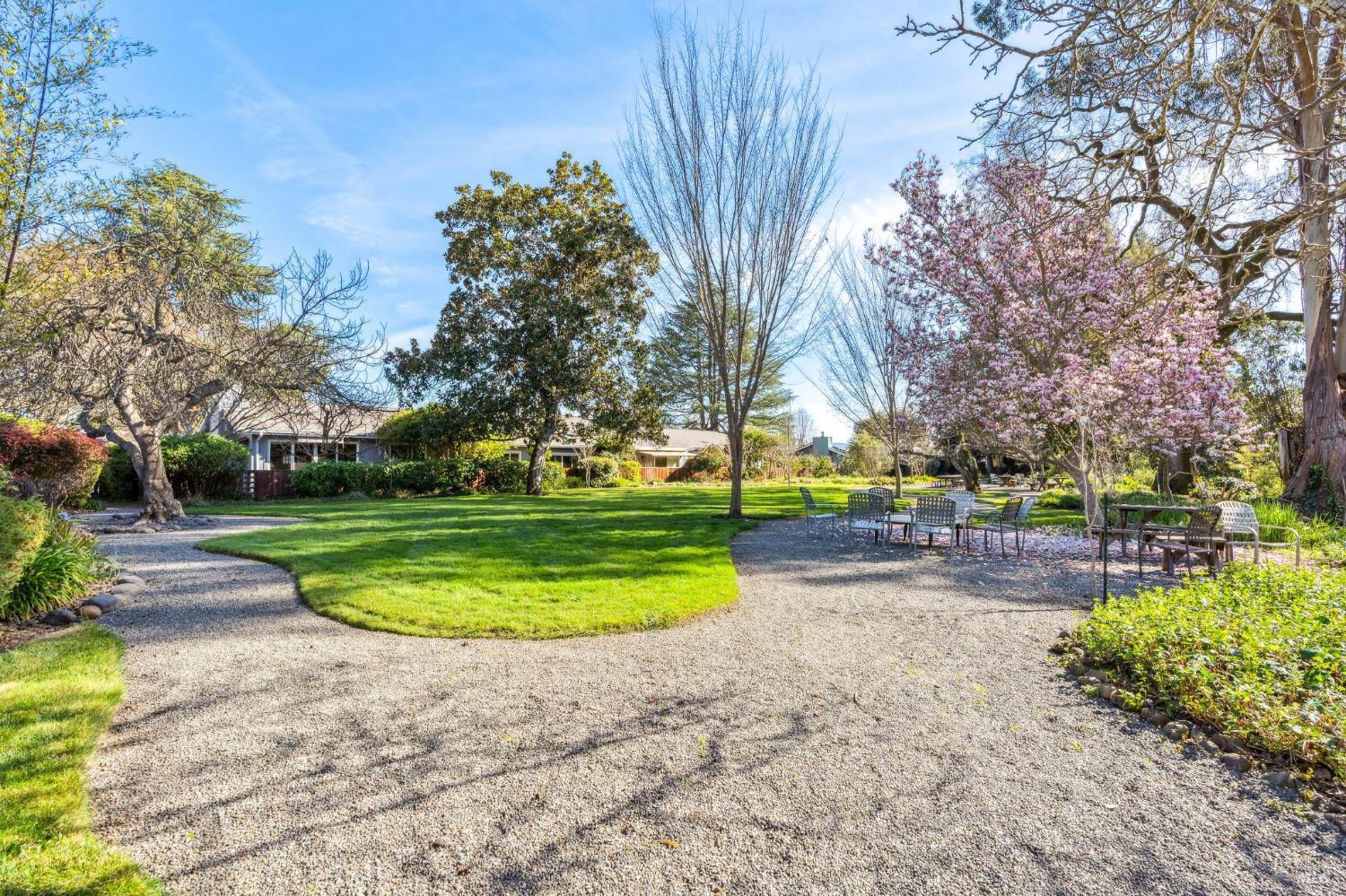 Detail Gallery Image 47 of 66 For 30 Creek Ln, Sonoma,  CA 95476 - 2 Beds | 2 Baths