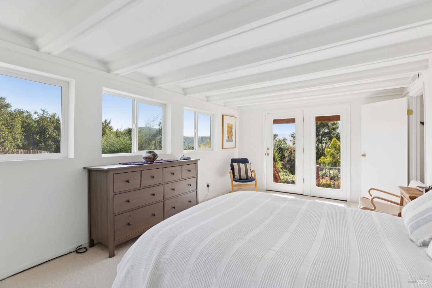 Detail Gallery Image 23 of 29 For 569 Sequoia Dr, San Anselmo,  CA 94960 - 2 Beds | 1 Baths