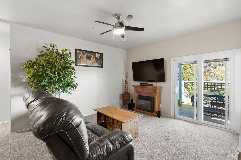 Detail Gallery Image 7 of 34 For 1201 Glen Cove Pkwy #1505,  Vallejo,  CA 94591 - 2 Beds | 2 Baths