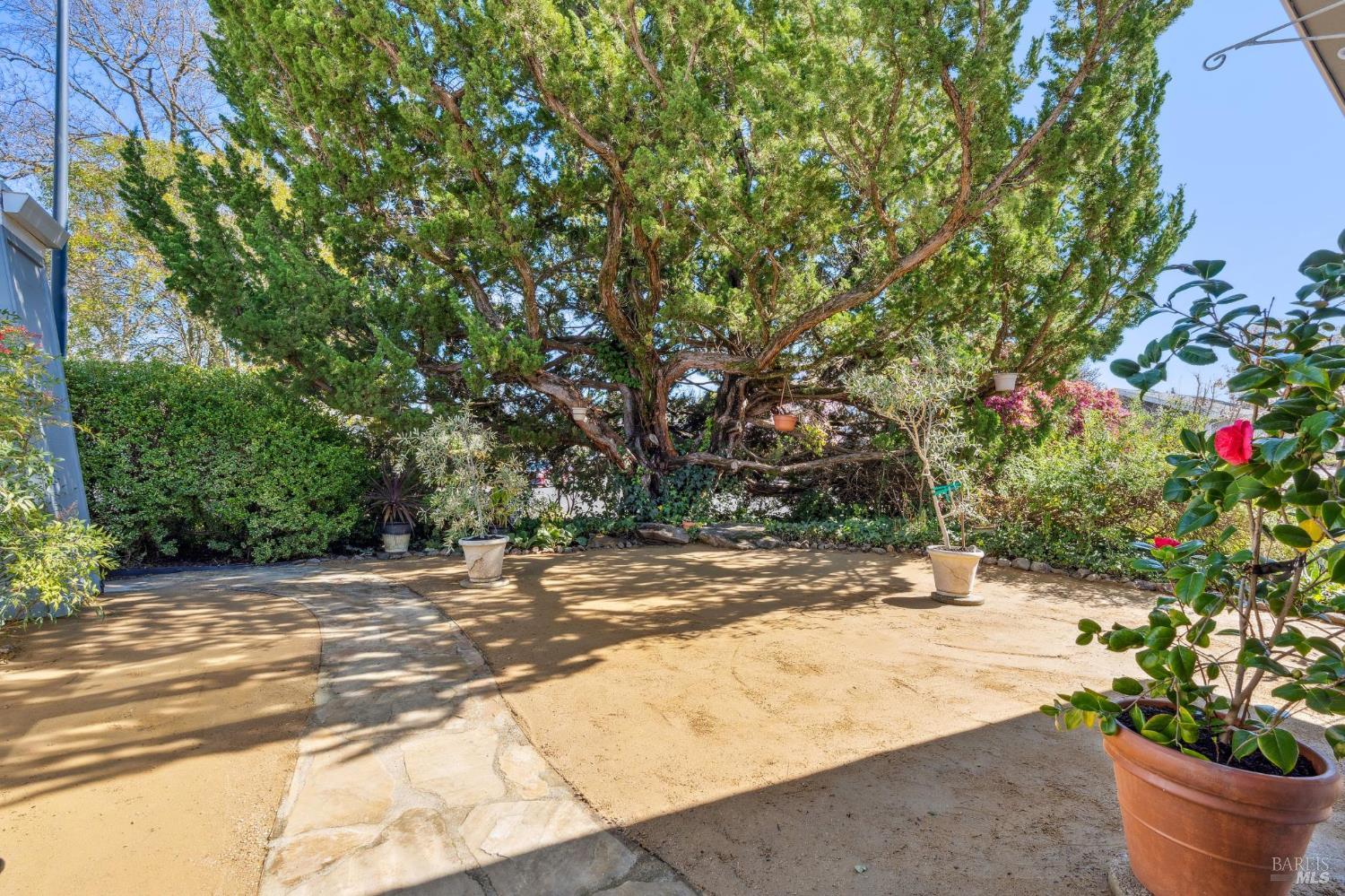 Detail Gallery Image 9 of 66 For 30 Creek Ln, Sonoma,  CA 95476 - 2 Beds | 2 Baths