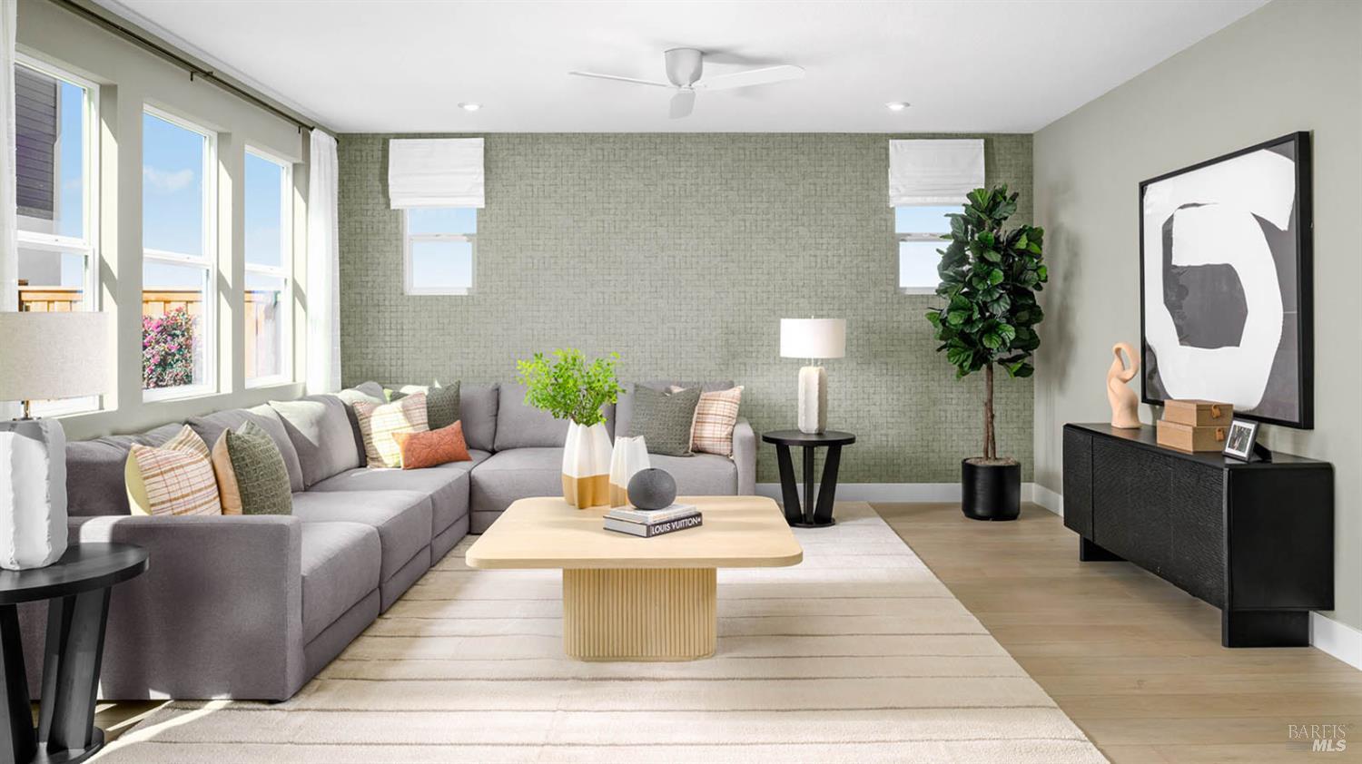 Detail Gallery Image 7 of 15 For 2434 Serene Ln, Santa Rosa,  CA 95403 - 5 Beds | 3 Baths