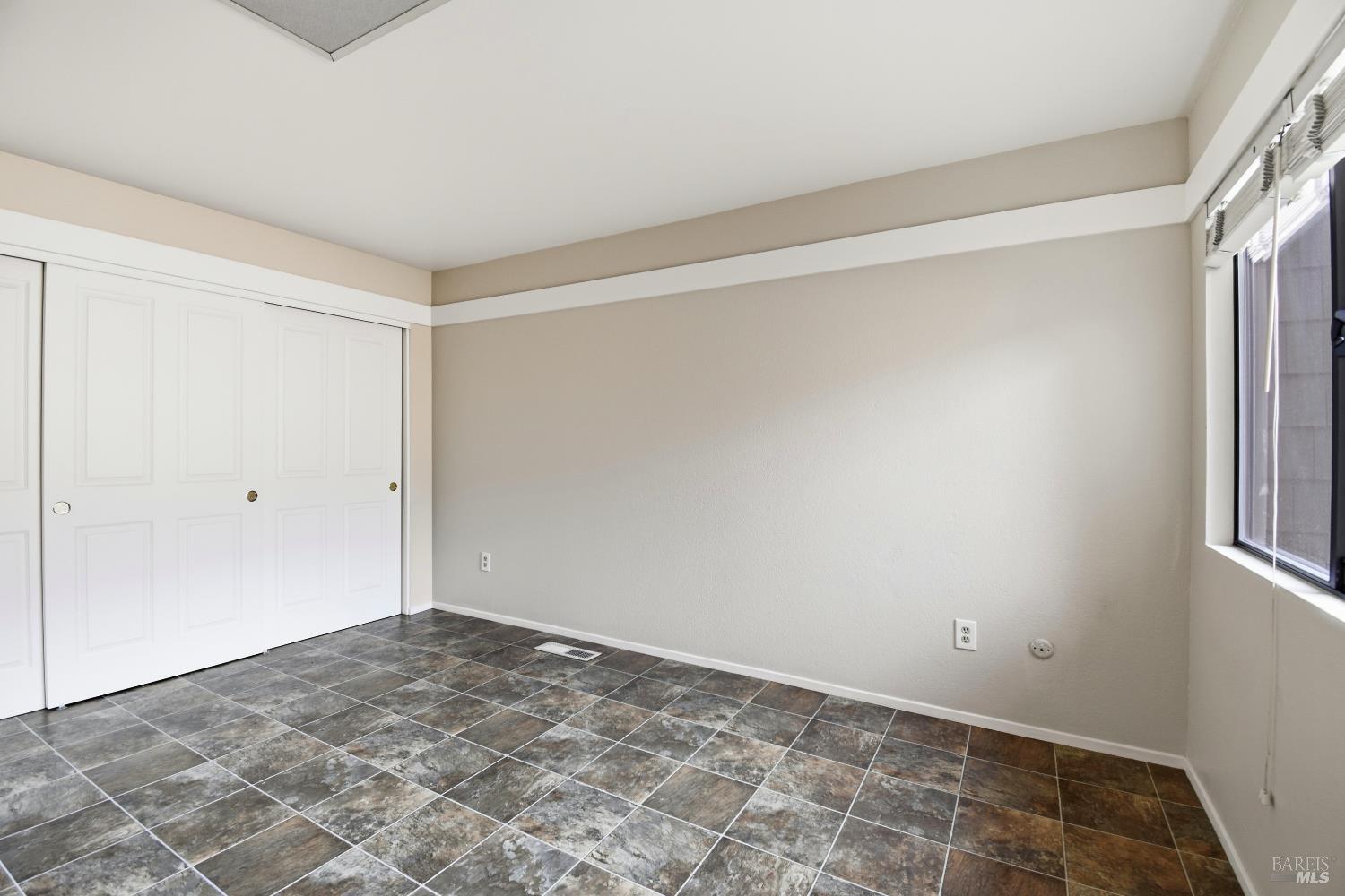 Detail Gallery Image 20 of 28 For 1320 North St #7,  Santa Rosa,  CA 95404 - 2 Beds | 2 Baths