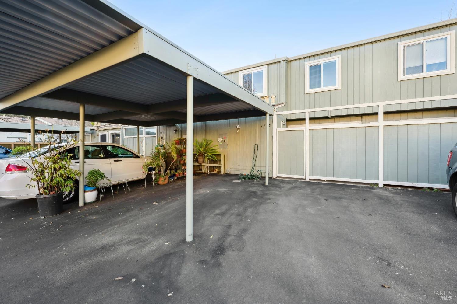 Detail Gallery Image 30 of 38 For 118 Oliva Ct #C,  Novato,  CA 94947 - 2 Beds | 1/1 Baths