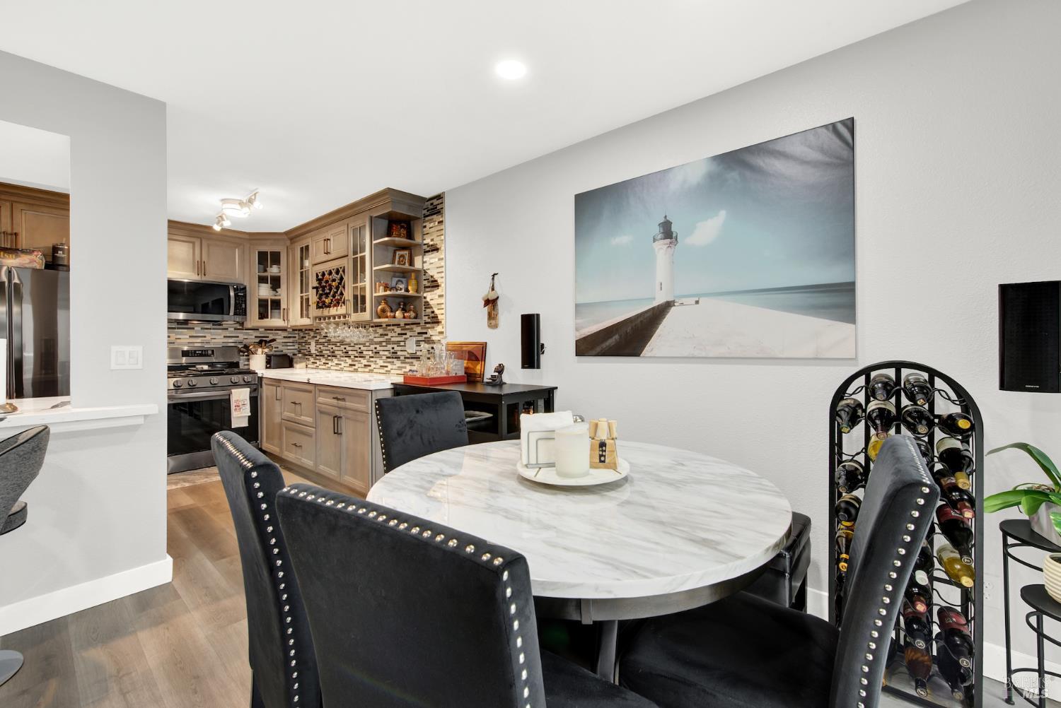 Detail Gallery Image 12 of 30 For 216 Apollo Unkn #7,  Hercules,  CA 94547 - 2 Beds | 1/1 Baths