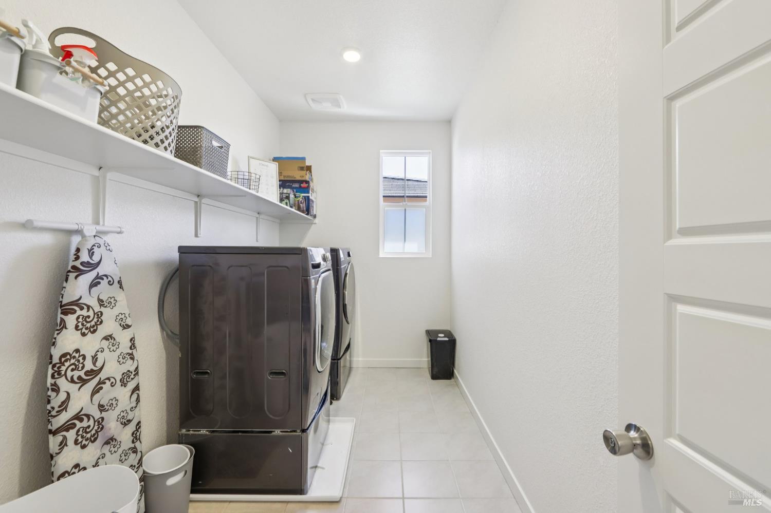 Detail Gallery Image 27 of 54 For 2464 Lake Club Dr, Fairfield,  CA 94533 - 4 Beds | 3/1 Baths