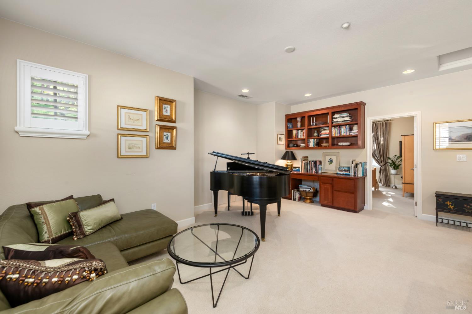 Detail Gallery Image 52 of 81 For 3183 Olympic Rd, Fairfield,  CA 94534 - 4 Beds | 3 Baths