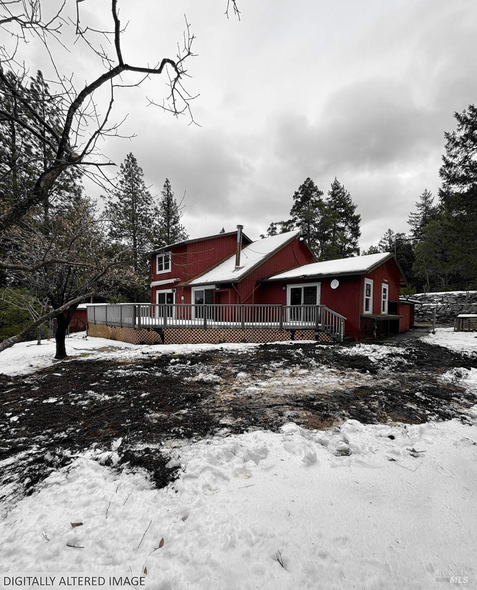 Detail Gallery Image 4 of 29 For 1881 Laytonville Dos Rios Rd, Laytonville,  CA 95454 - 3 Beds | 2/1 Baths