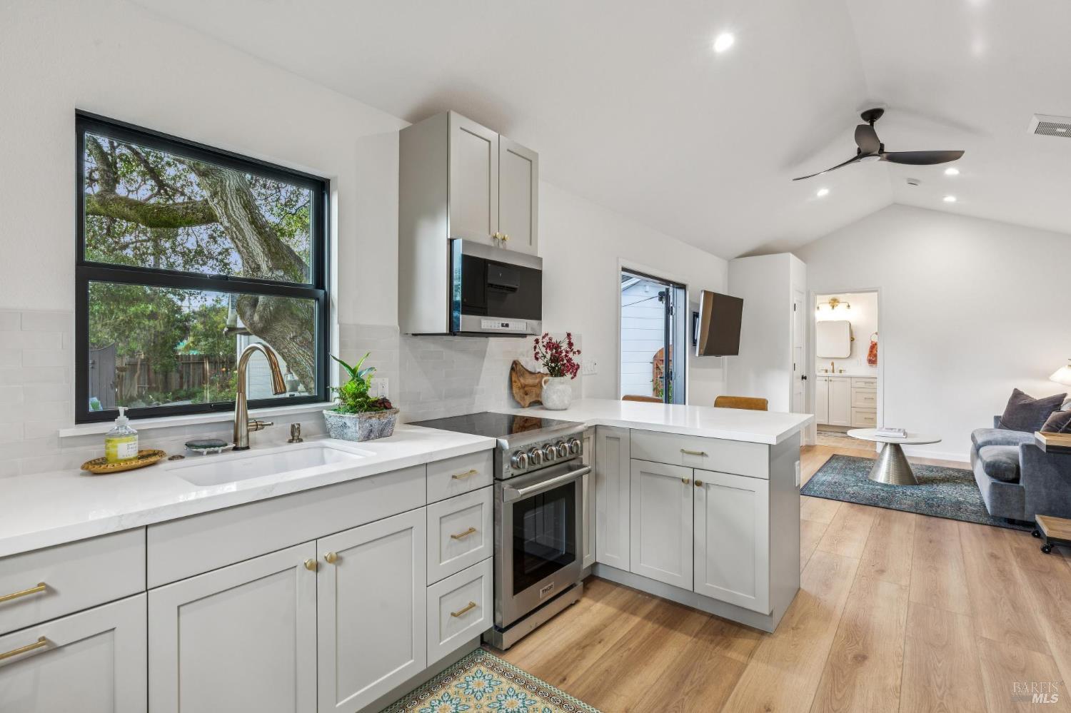 Detail Gallery Image 37 of 49 For 605 Calle Del Monte Unkn, Sonoma,  CA 95476 - 2 Beds | 2 Baths