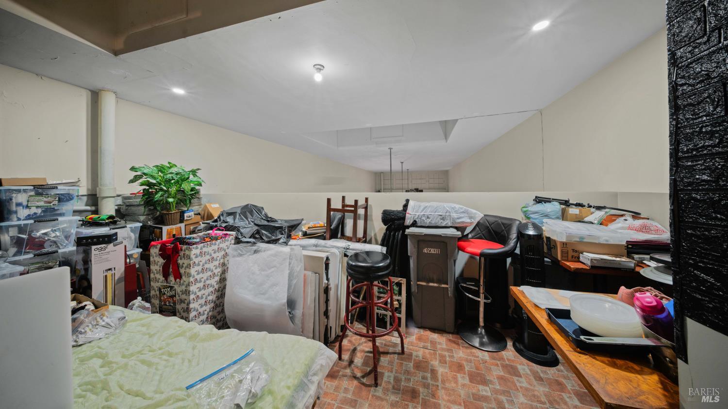 Detail Gallery Image 18 of 48 For 700 Marin St, Vallejo,  CA 94590 - – Beds | – Baths