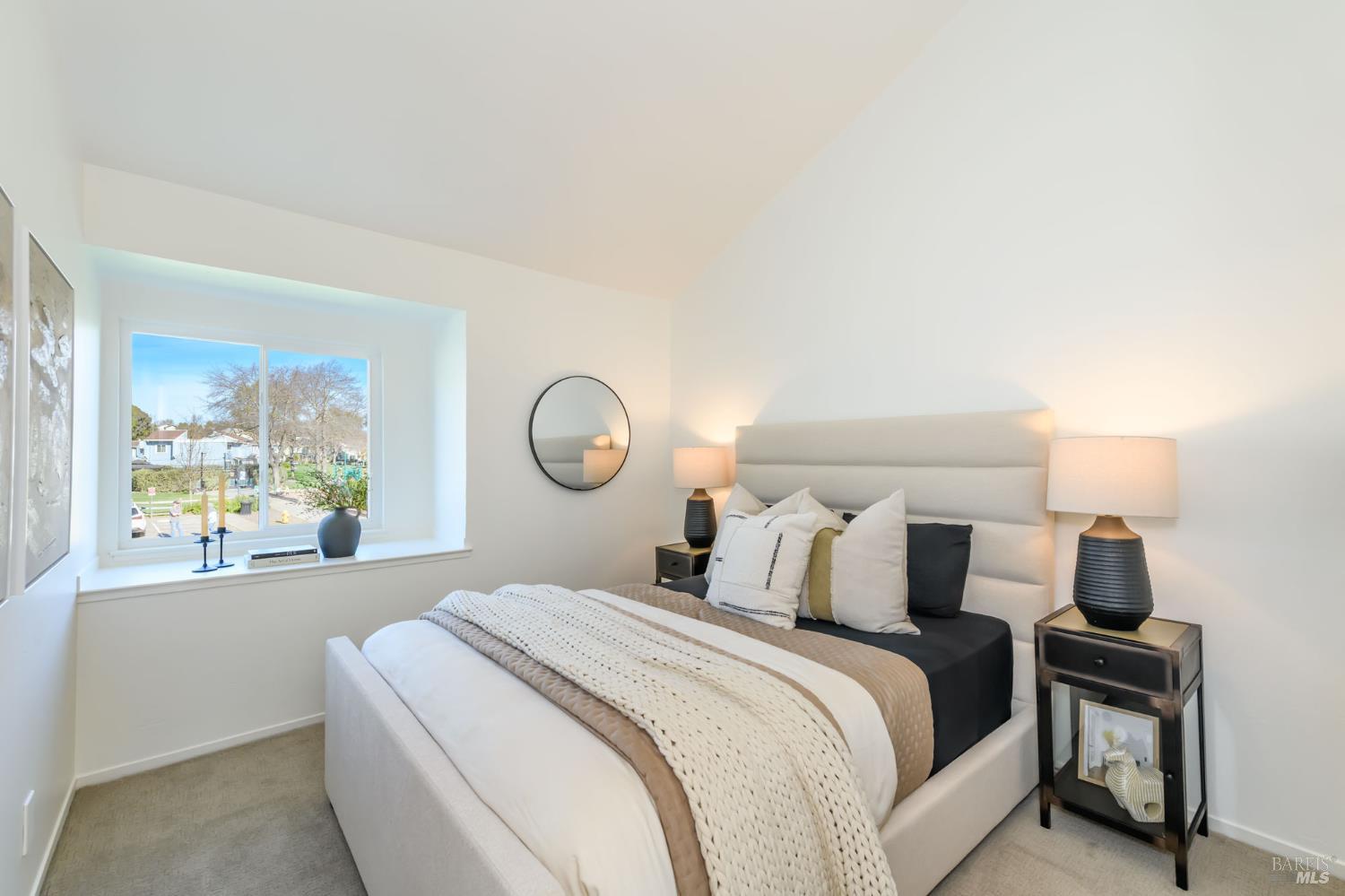 Detail Gallery Image 16 of 23 For 314 Capetown Ct, Novato,  CA 94947 - 3 Beds | 1/1 Baths