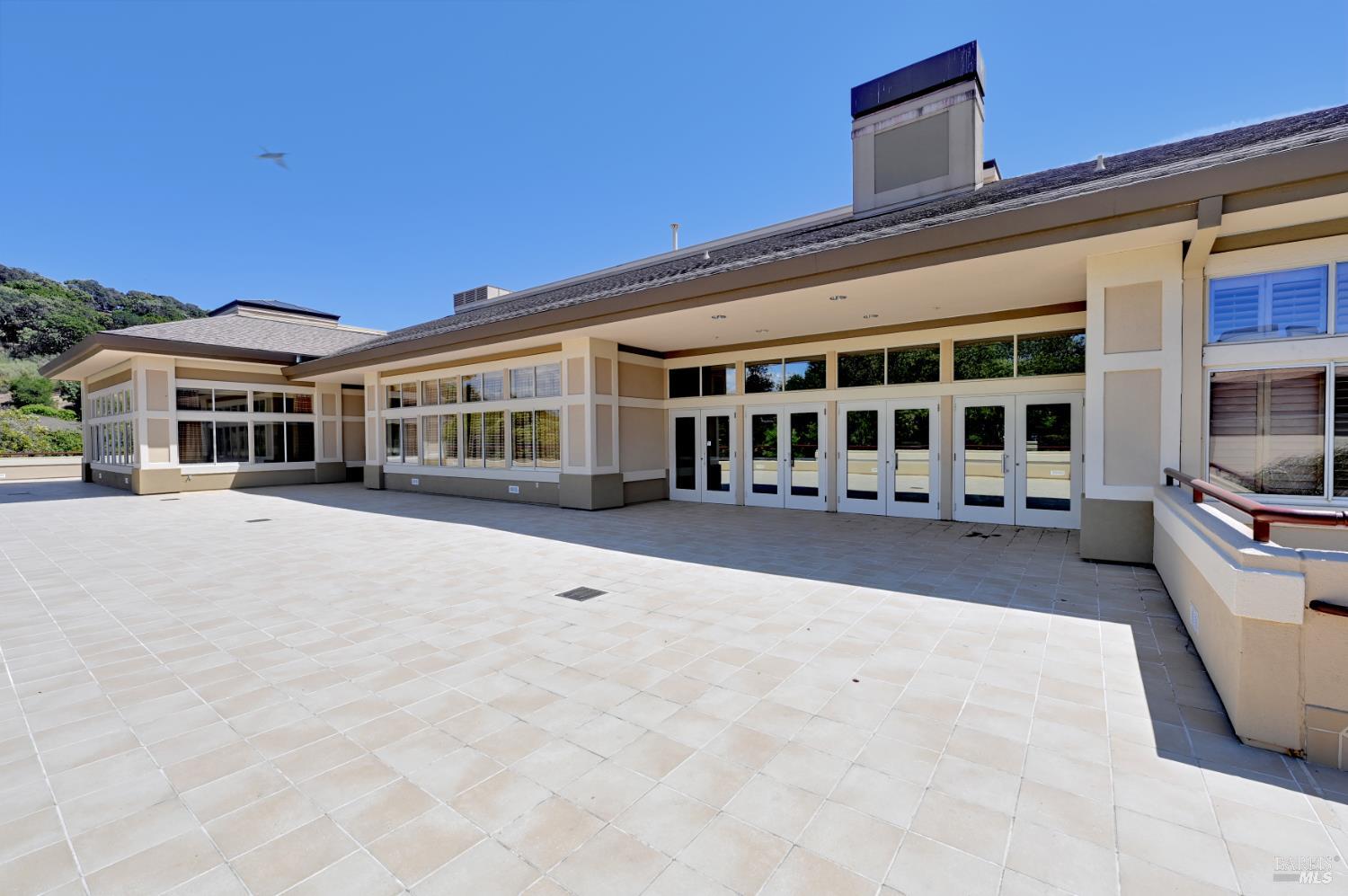 Detail Gallery Image 18 of 18 For 600 Deer Valley Rd 3e,  San Rafael,  CA 94903 - 1 Beds | 1 Baths