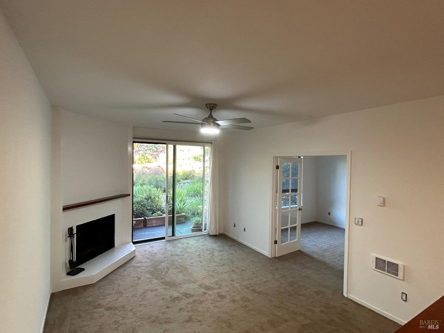 Detail Gallery Image 11 of 16 For Address Is Not Disclosed, Mill Valley,  CA 94941 - 1 Beds | 1 Baths