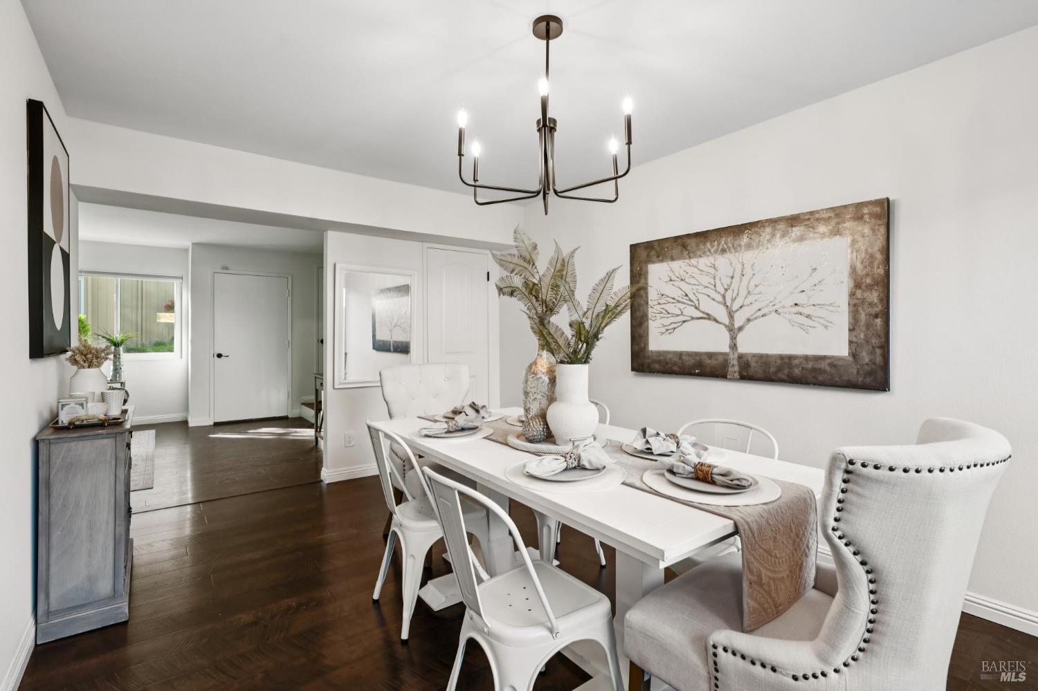 Detail Gallery Image 17 of 38 For 118 Oliva Ct #C,  Novato,  CA 94947 - 2 Beds | 1/1 Baths