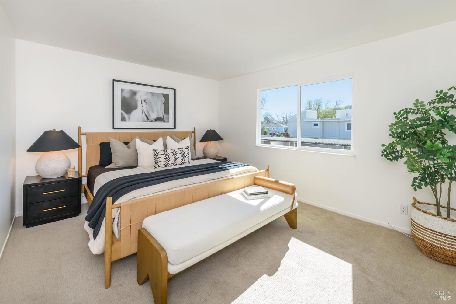 Detail Gallery Image 12 of 23 For 314 Capetown Ct, Novato,  CA 94947 - 3 Beds | 1/1 Baths