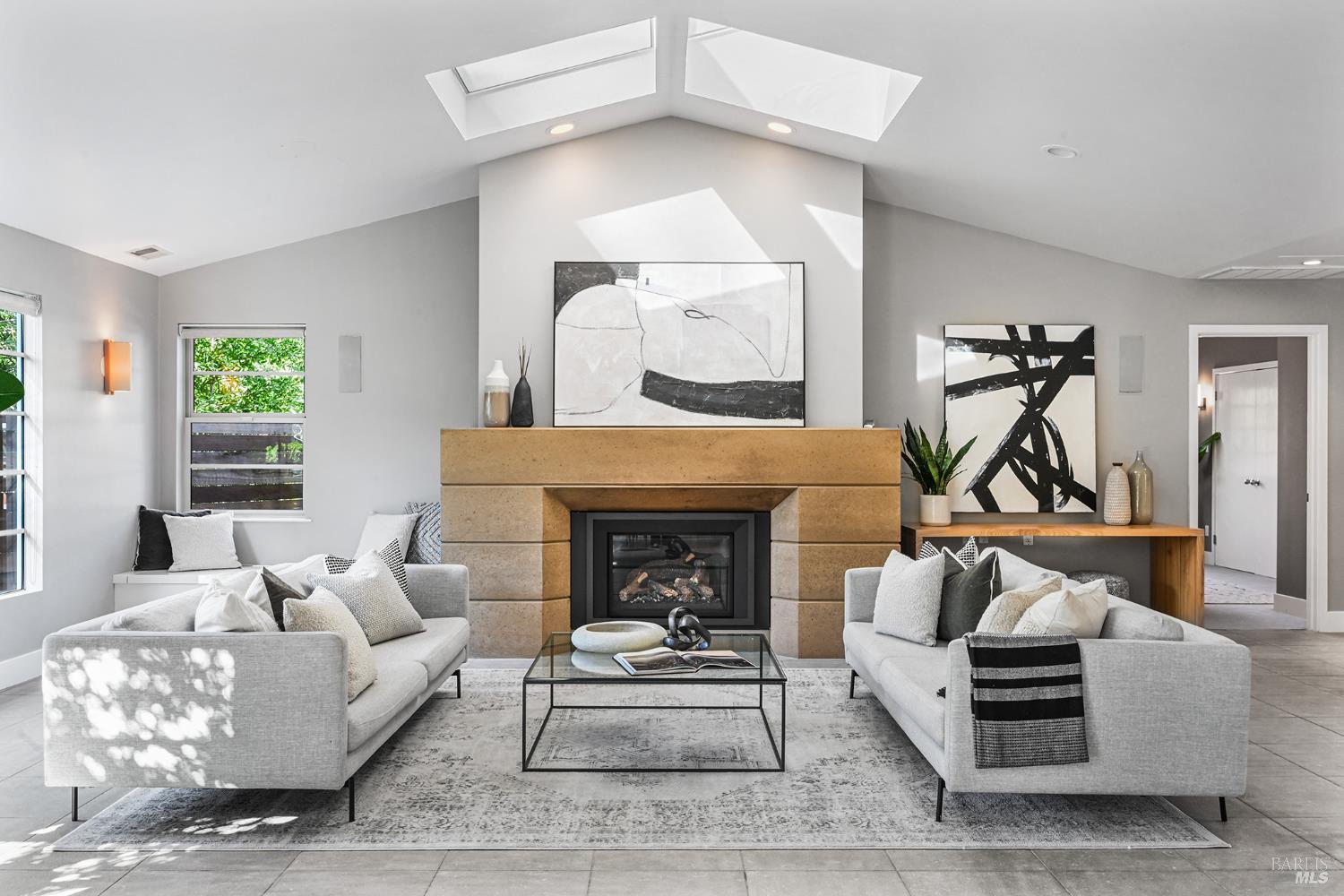 Detail Gallery Image 64 of 90 For 99 Fawn Dr, San Anselmo,  CA 94960 - 4 Beds | 4 Baths