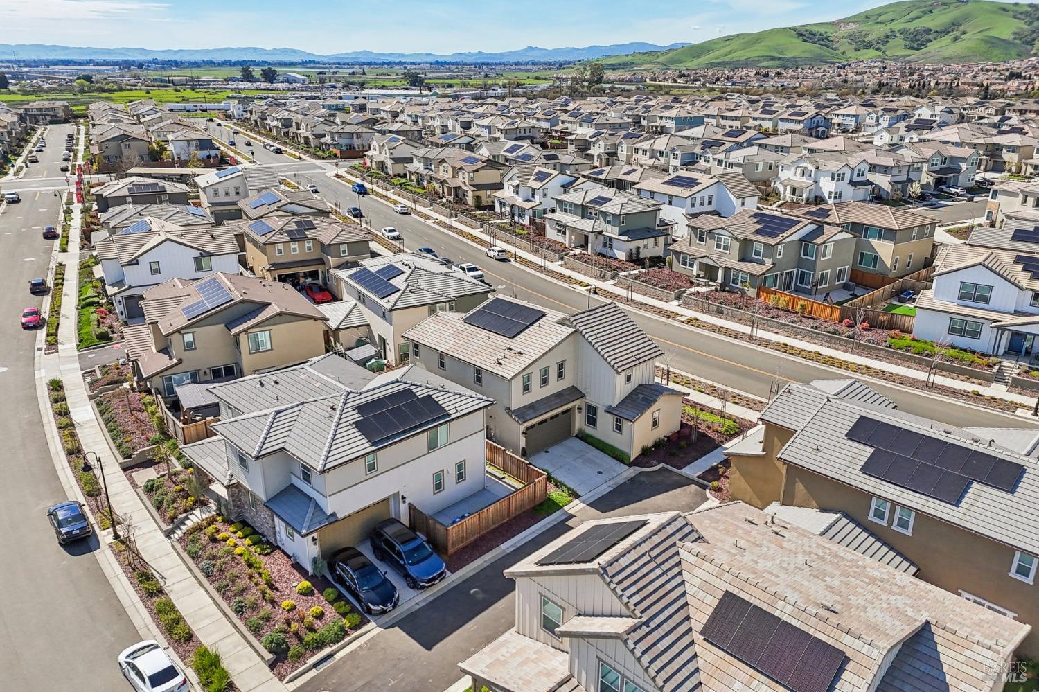 Detail Gallery Image 43 of 54 For 2464 Lake Club Dr, Fairfield,  CA 94533 - 4 Beds | 3/1 Baths