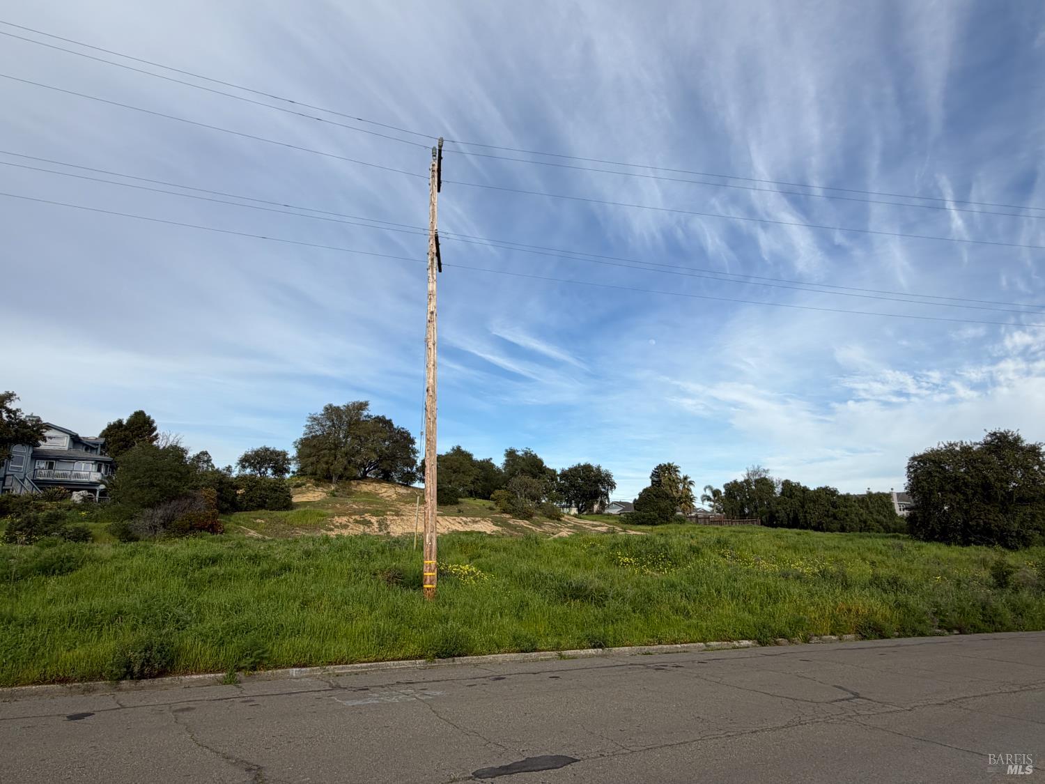 Detail Gallery Image 6 of 21 For 625 E H St, Benicia,  CA 94510 - – Beds | – Baths