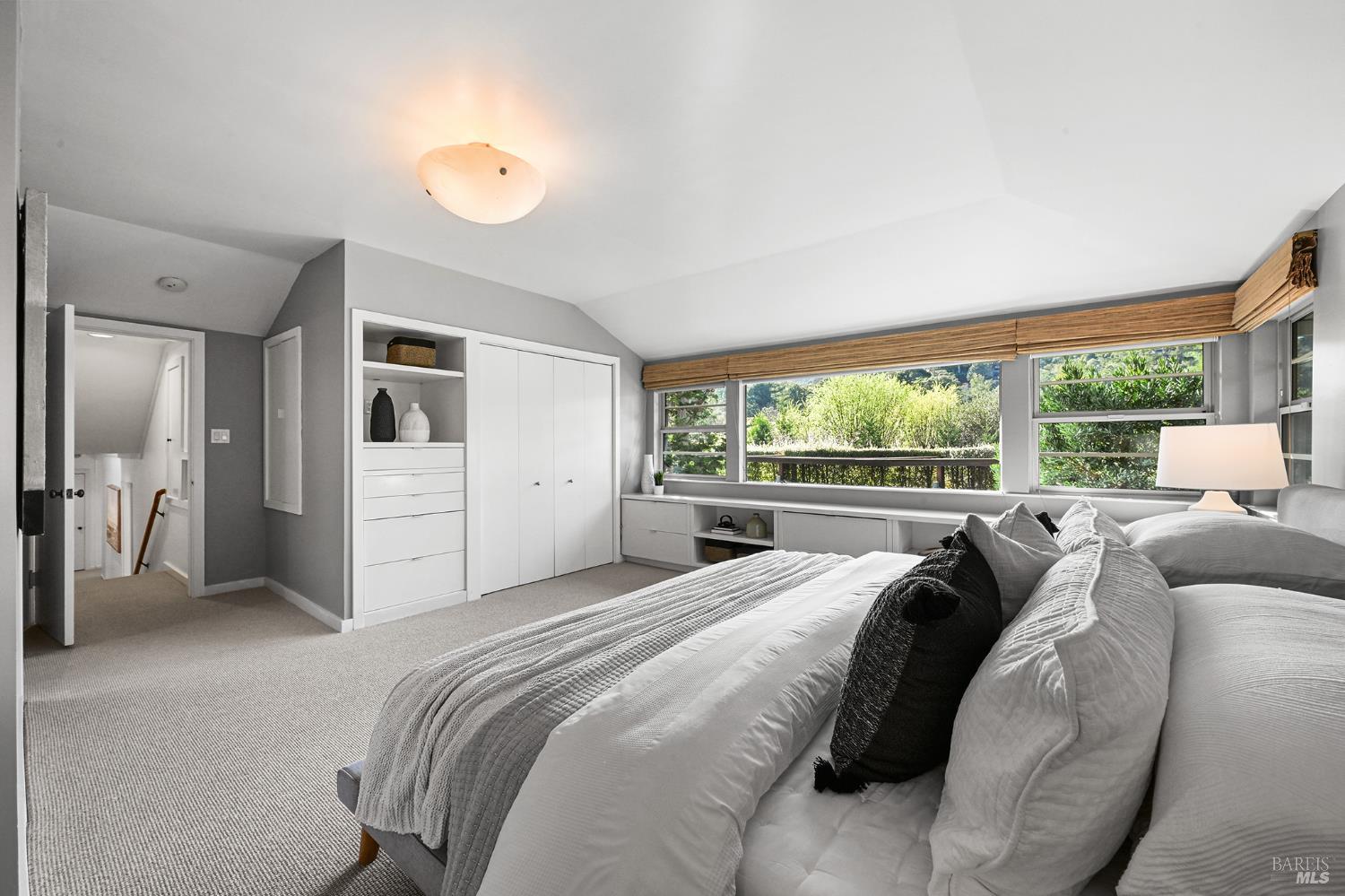 Detail Gallery Image 33 of 90 For 99 Fawn Dr, San Anselmo,  CA 94960 - 4 Beds | 4 Baths