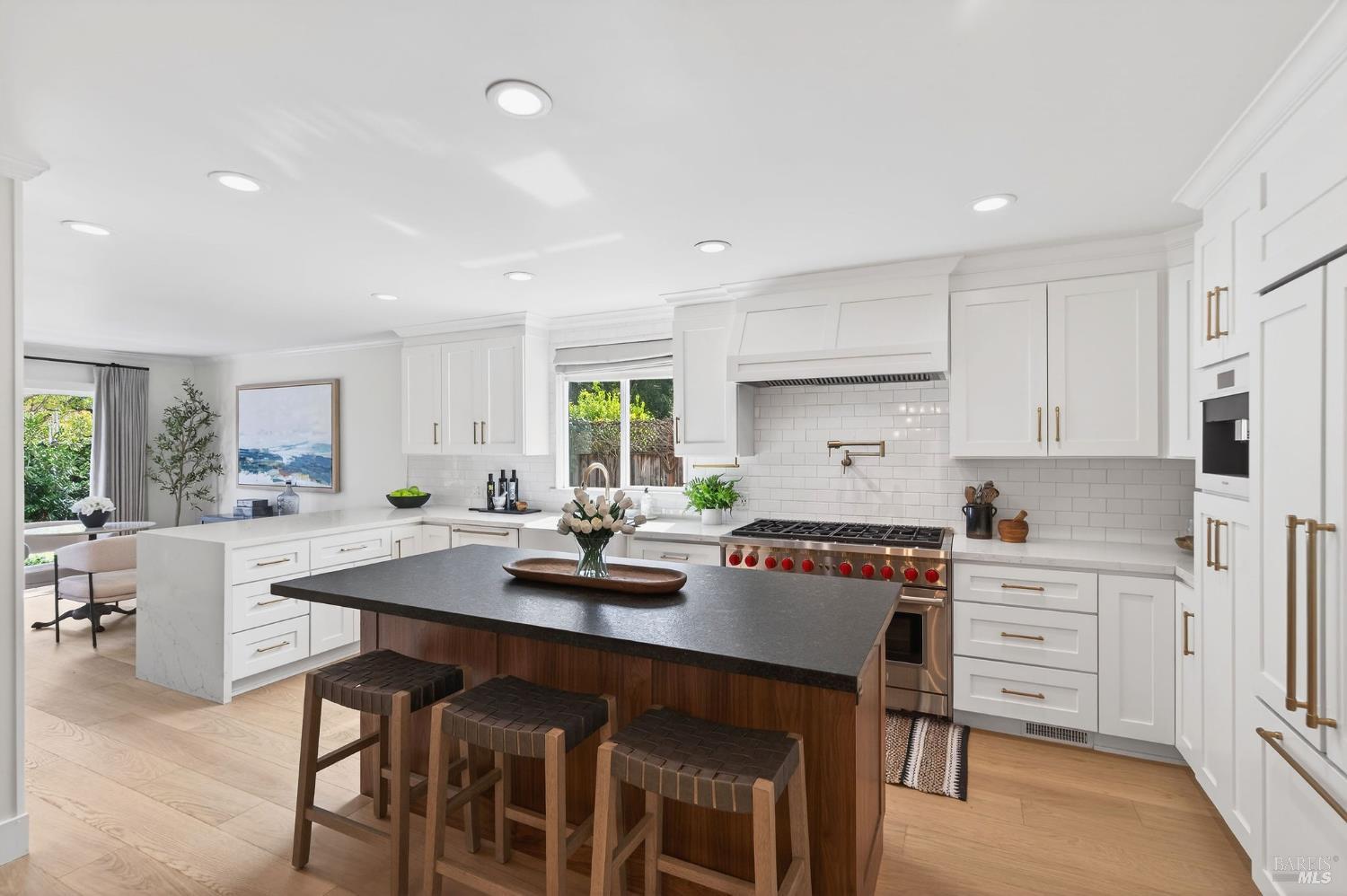 Detail Gallery Image 13 of 63 For 2543 Pinot Way, Saint Helena,  CA 94574 - 3 Beds | 2 Baths