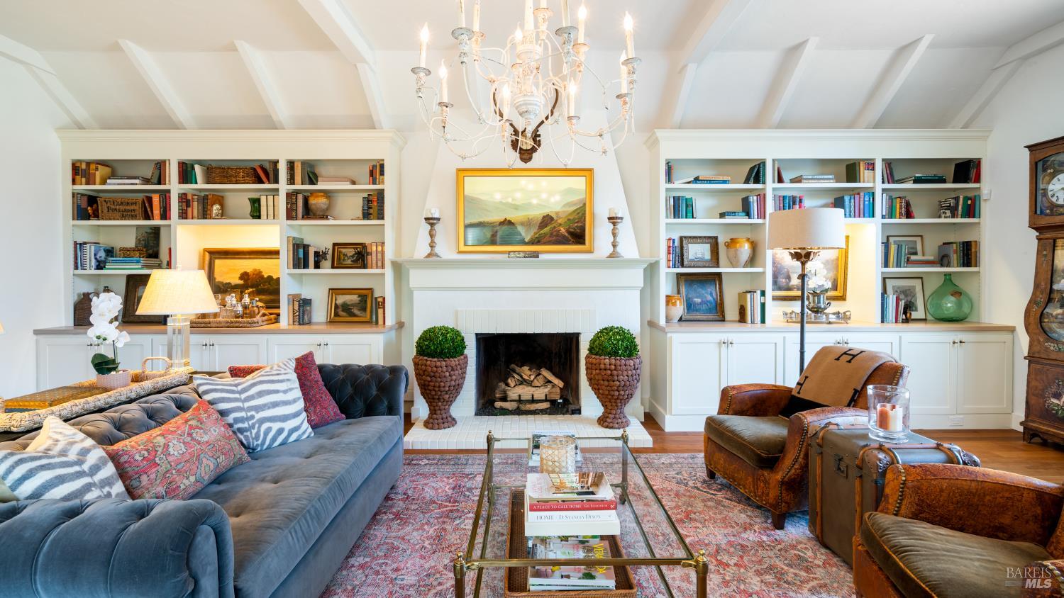 Detail Gallery Image 5 of 30 For 699 Grove St, Healdsburg,  CA 95448 - 4 Beds | 3 Baths