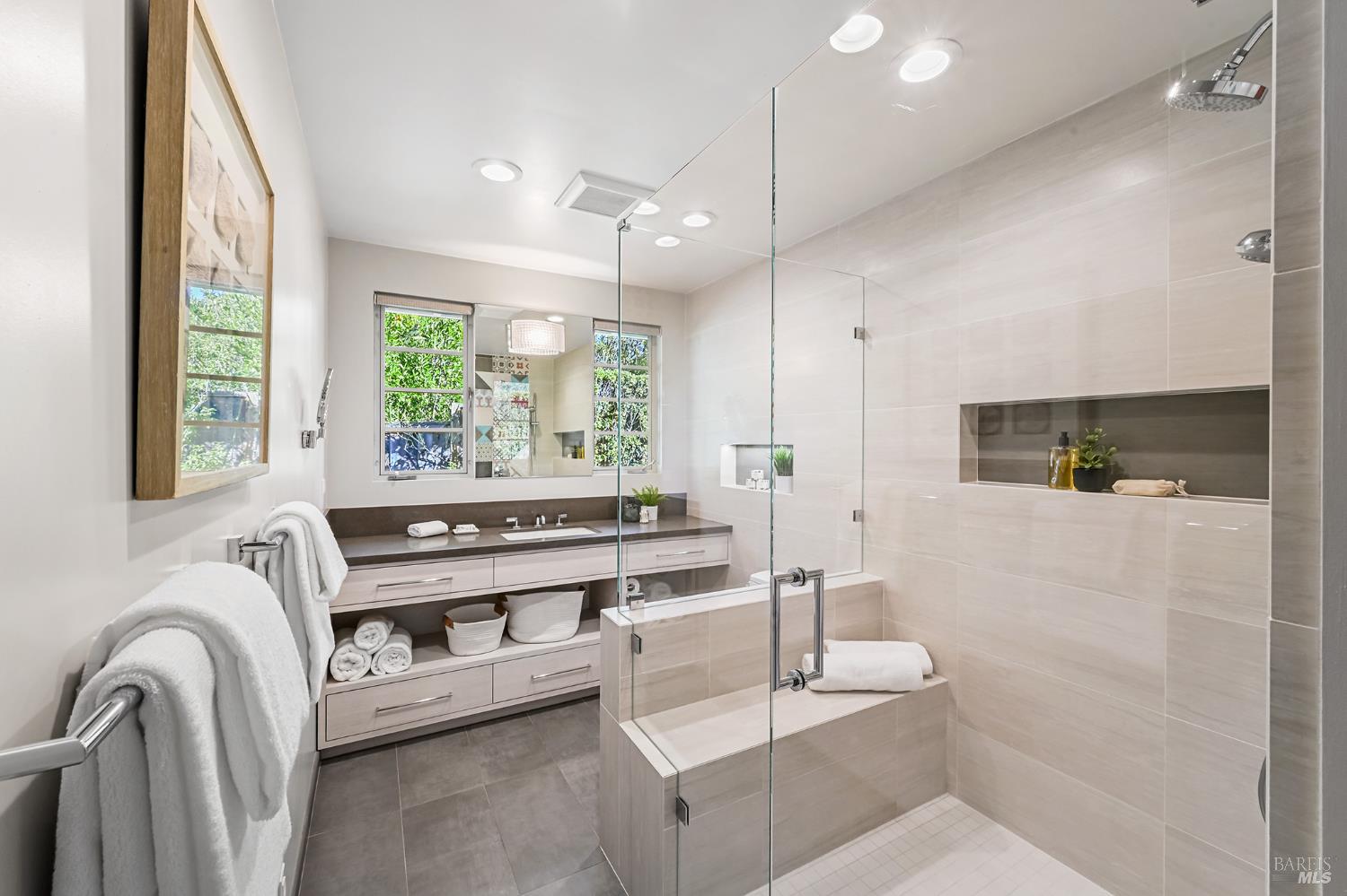 Detail Gallery Image 40 of 90 For 99 Fawn Dr, San Anselmo,  CA 94960 - 4 Beds | 4 Baths