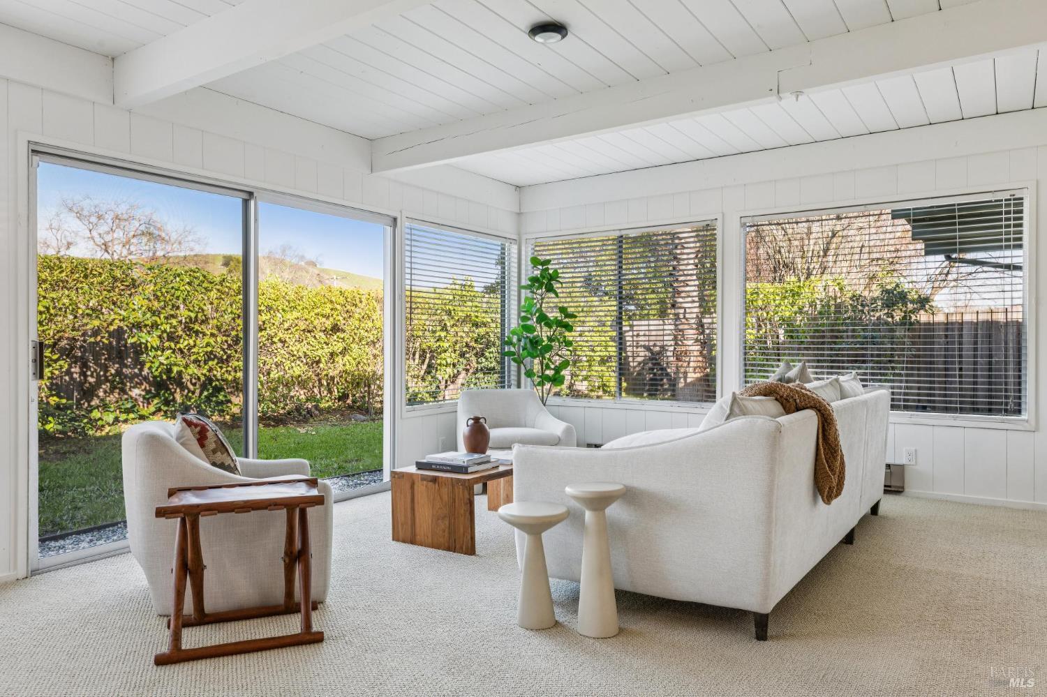 Detail Gallery Image 34 of 65 For 750 Montecillo Rd, San Rafael,  CA 94903 - 3 Beds | 2 Baths