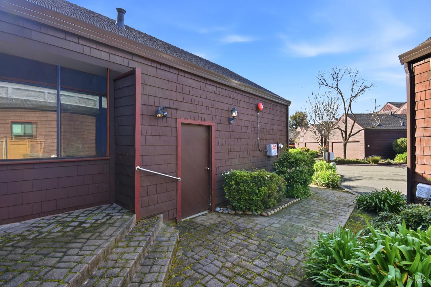 Detail Gallery Image 24 of 28 For 1320 North St #7,  Santa Rosa,  CA 95404 - 2 Beds | 2 Baths