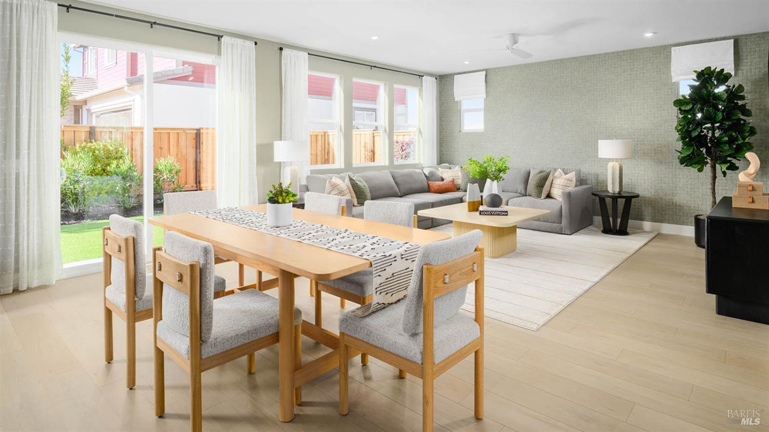 Detail Gallery Image 3 of 15 For 2434 Serene Ln, Santa Rosa,  CA 95403 - 5 Beds | 3 Baths