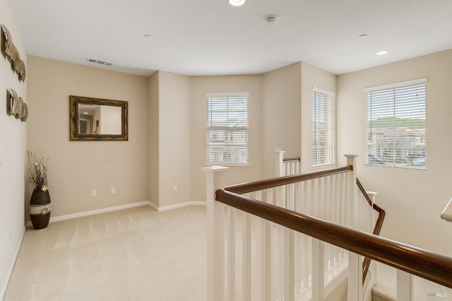 Detail Gallery Image 23 of 64 For 2300 Verona Dr, Pittsburg,  CA 94565 - 4 Beds | 2/1 Baths