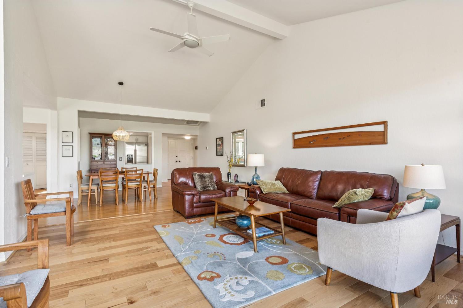 Detail Gallery Image 19 of 66 For 30 Creek Ln, Sonoma,  CA 95476 - 2 Beds | 2 Baths