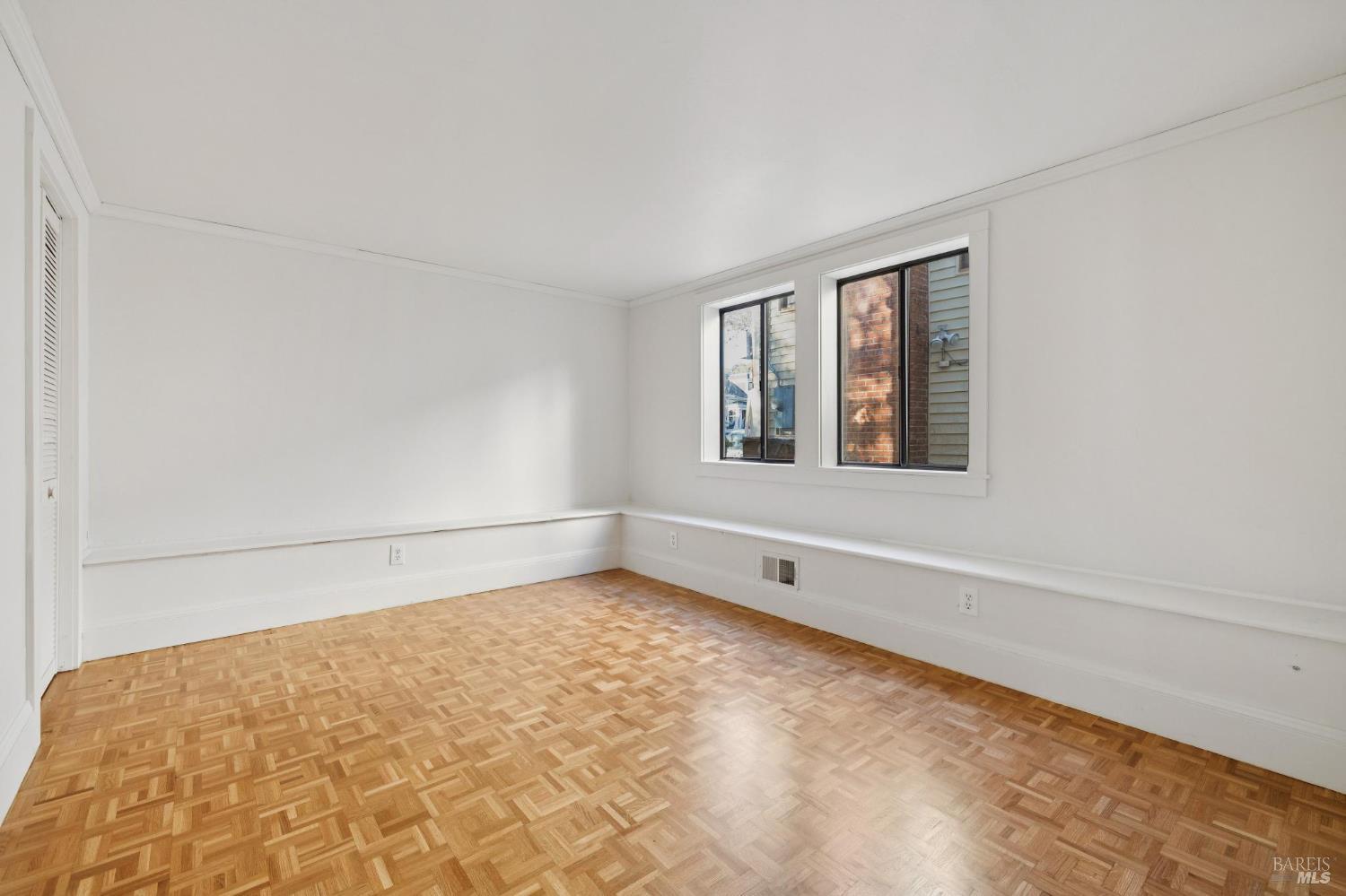 Detail Gallery Image 11 of 18 For 242 D St, San Rafael,  CA 94901 - 3 Beds | 2 Baths