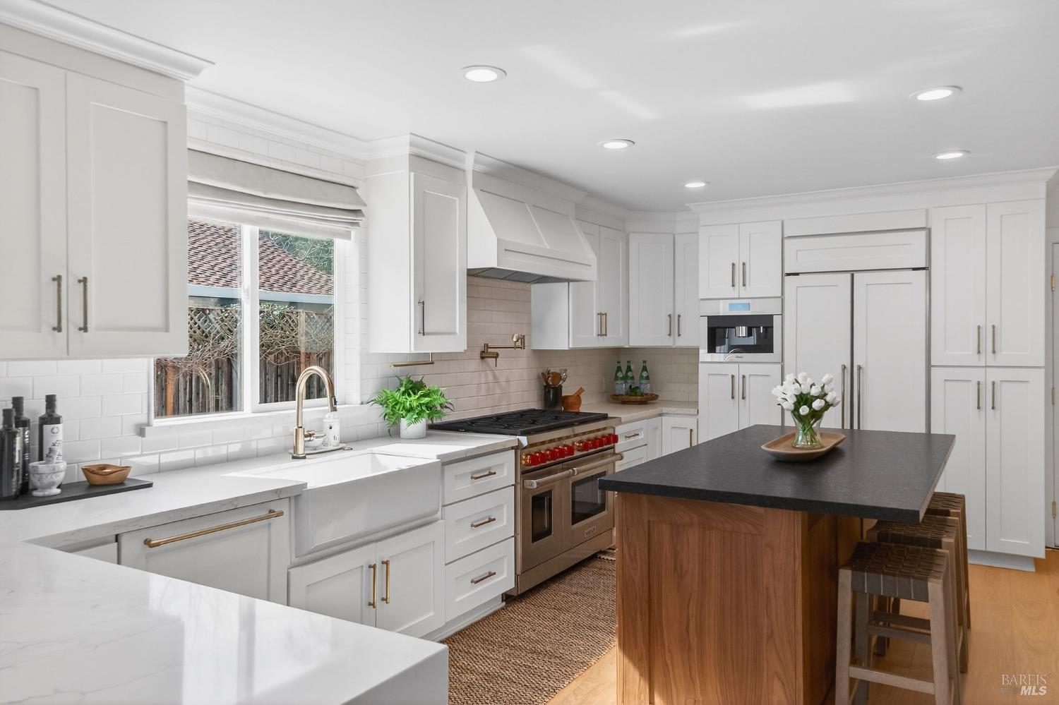 Detail Gallery Image 12 of 63 For 2543 Pinot Way, Saint Helena,  CA 94574 - 3 Beds | 2 Baths