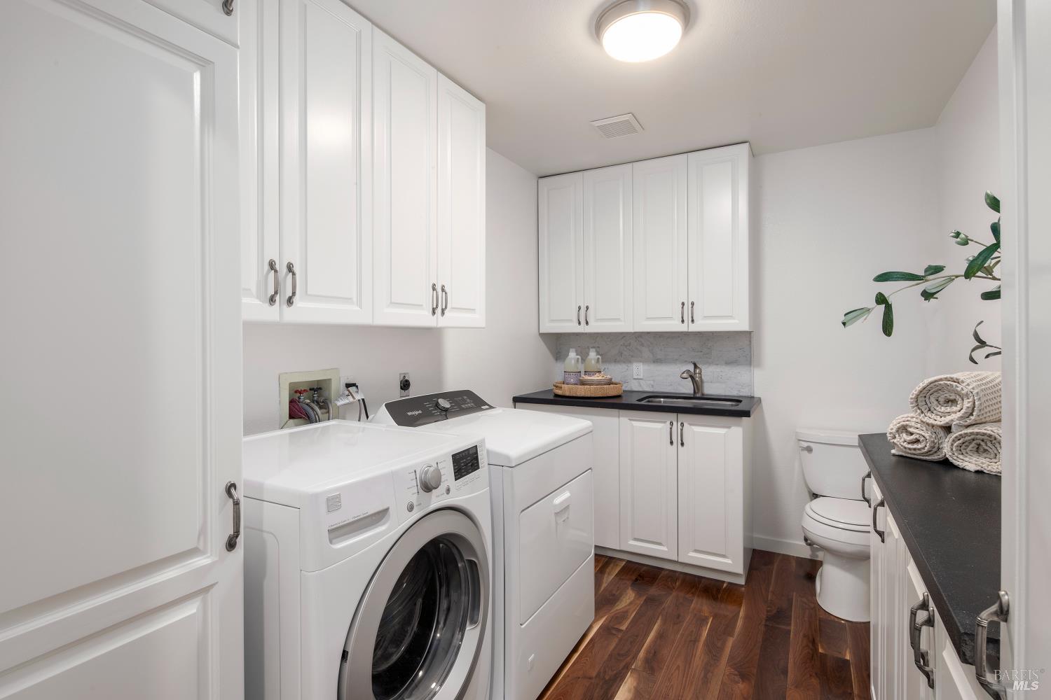 Detail Gallery Image 29 of 40 For 3460 Warm Springs Rd, Glen Ellen,  CA 95442 - 4 Beds | 3/1 Baths