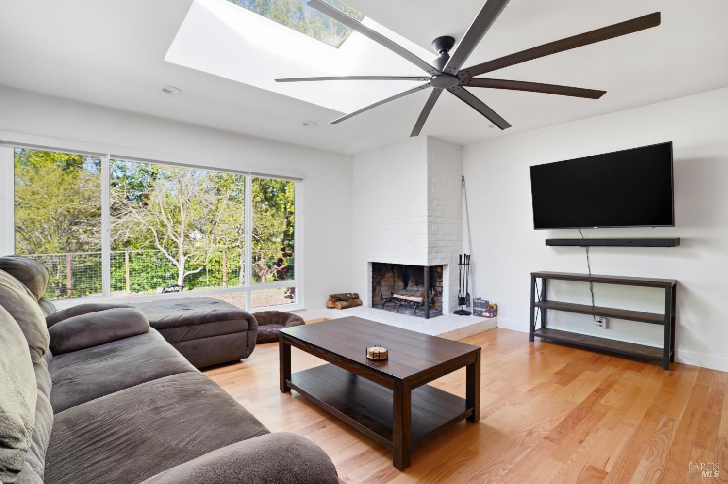 Detail Gallery Image 16 of 37 For 440 Calle De La Mesa Unkn, Novato,  CA 94949 - 3 Beds | 2 Baths