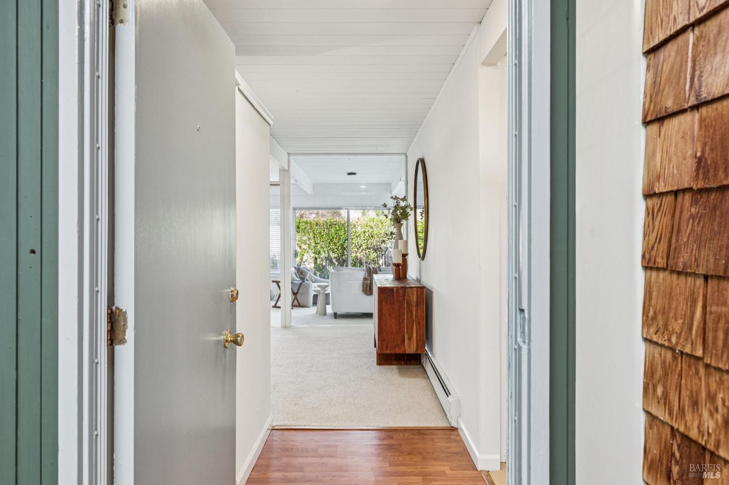 Detail Gallery Image 4 of 65 For 750 Montecillo Rd, San Rafael,  CA 94903 - 3 Beds | 2 Baths