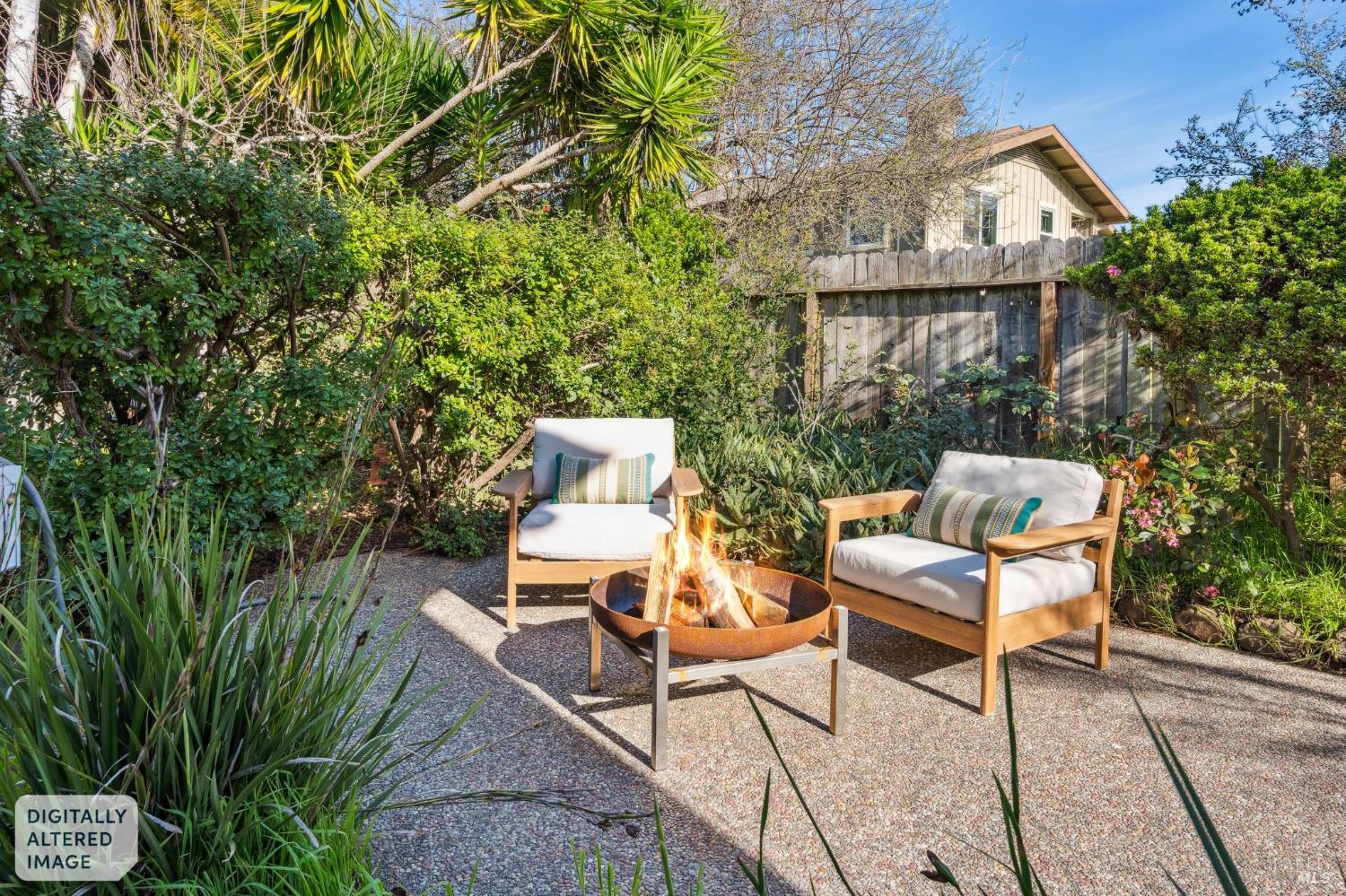 Detail Gallery Image 22 of 28 For 700 B St, Point Reyes Station,  CA 94956 - 3 Beds | 1/1 Baths