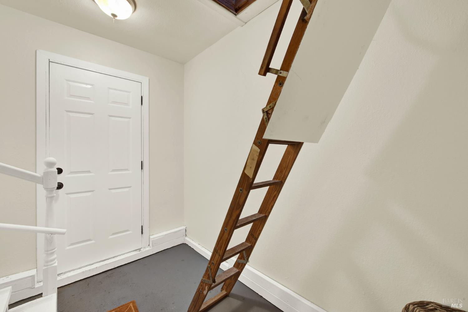 Detail Gallery Image 43 of 65 For 225 Gary Cir, Vallejo,  CA 94591 - 3 Beds | 1 Baths