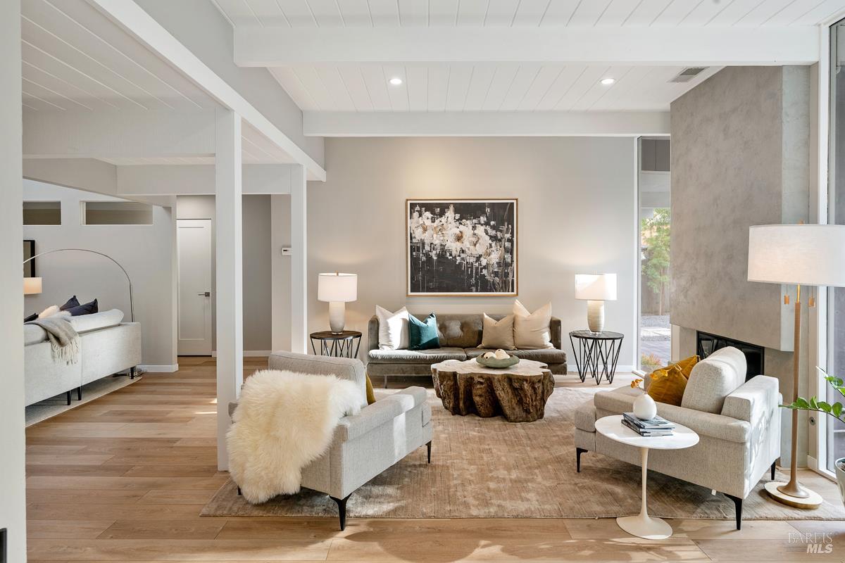 Detail Gallery Image 14 of 87 For 829 Del Ganado Rd, San Rafael,  CA 94903 - 4 Beds | 2 Baths