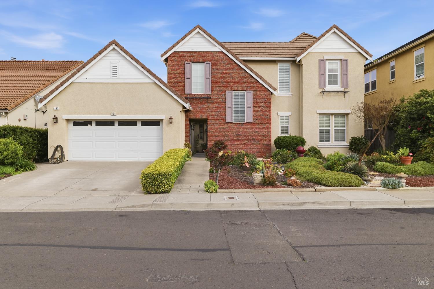 Detail Gallery Image 3 of 53 For 167 Terrazzo Ln, American Canyon,  CA 94503 - 4 Beds | 3/1 Baths