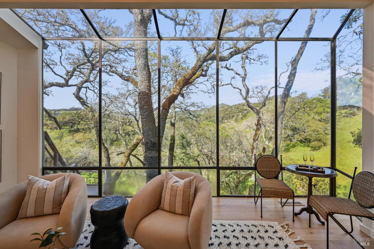 Detail Gallery Image 16 of 62 For 1160 Dance Dr, Sonoma,  CA 95476 - 3 Beds | 2/1 Baths