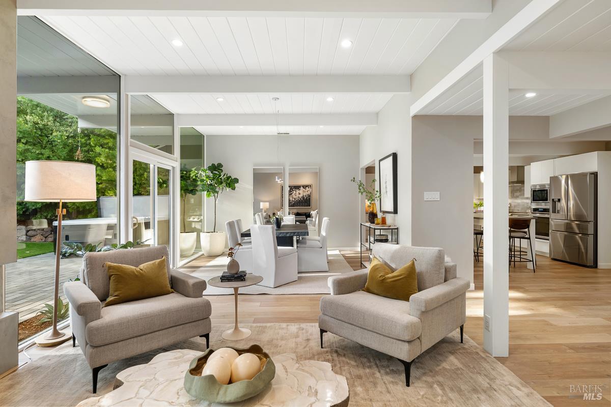 Detail Gallery Image 17 of 87 For 829 Del Ganado Rd, San Rafael,  CA 94903 - 4 Beds | 2 Baths