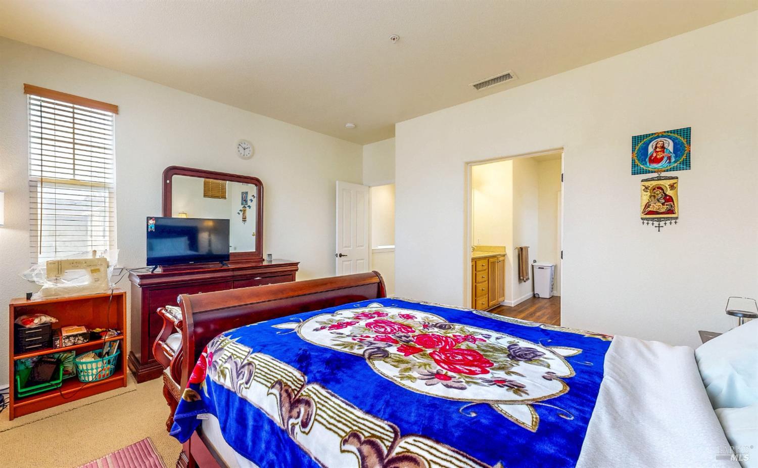 Detail Gallery Image 21 of 46 For 6698 Santero Way, Cotati,  CA 94931 - 3 Beds | 2/1 Baths