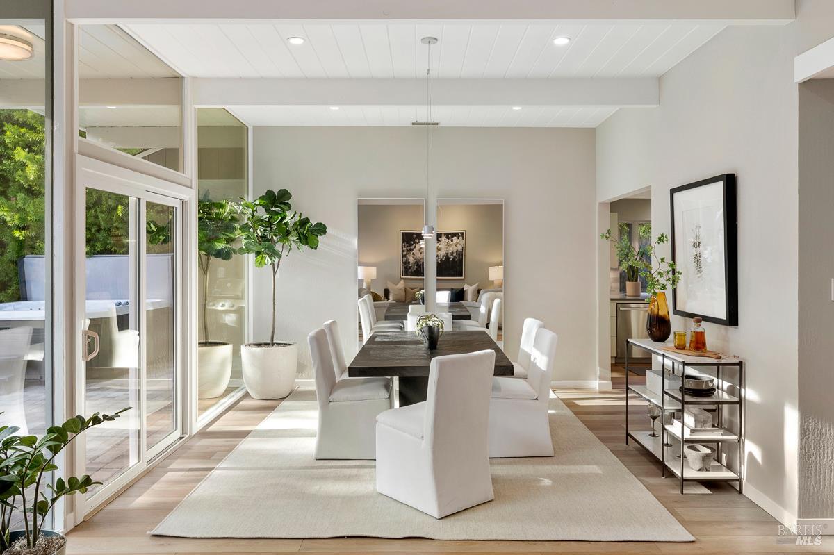 Detail Gallery Image 19 of 87 For 829 Del Ganado Rd, San Rafael,  CA 94903 - 4 Beds | 2 Baths