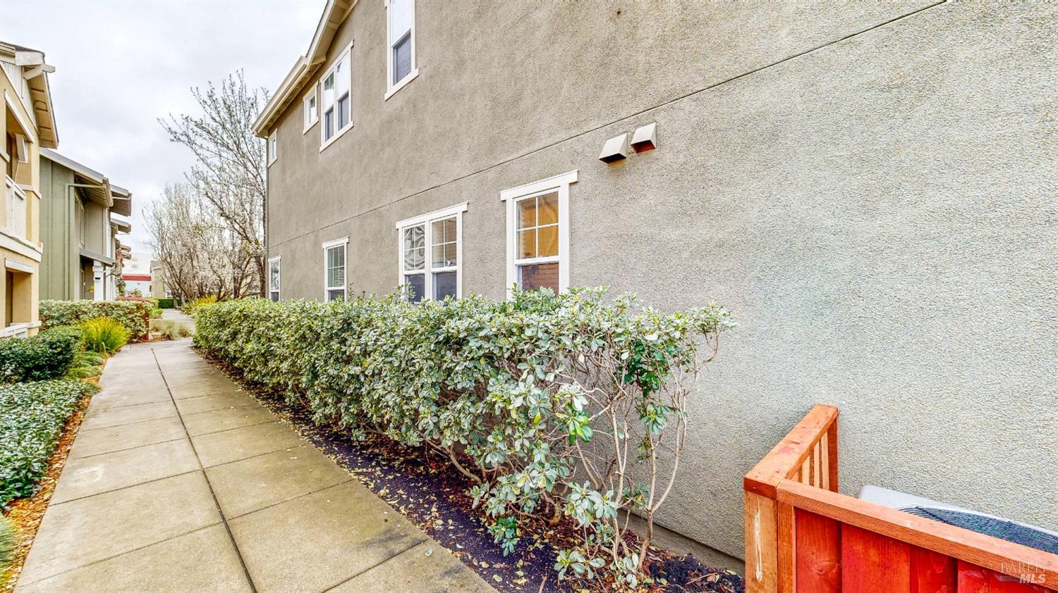 Detail Gallery Image 34 of 46 For 6698 Santero Way, Cotati,  CA 94931 - 3 Beds | 2/1 Baths