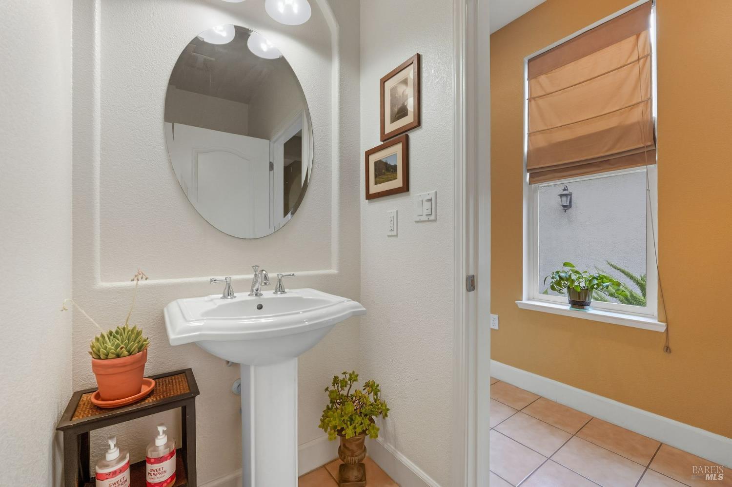 Detail Gallery Image 40 of 53 For 167 Terrazzo Ln, American Canyon,  CA 94503 - 4 Beds | 3/1 Baths