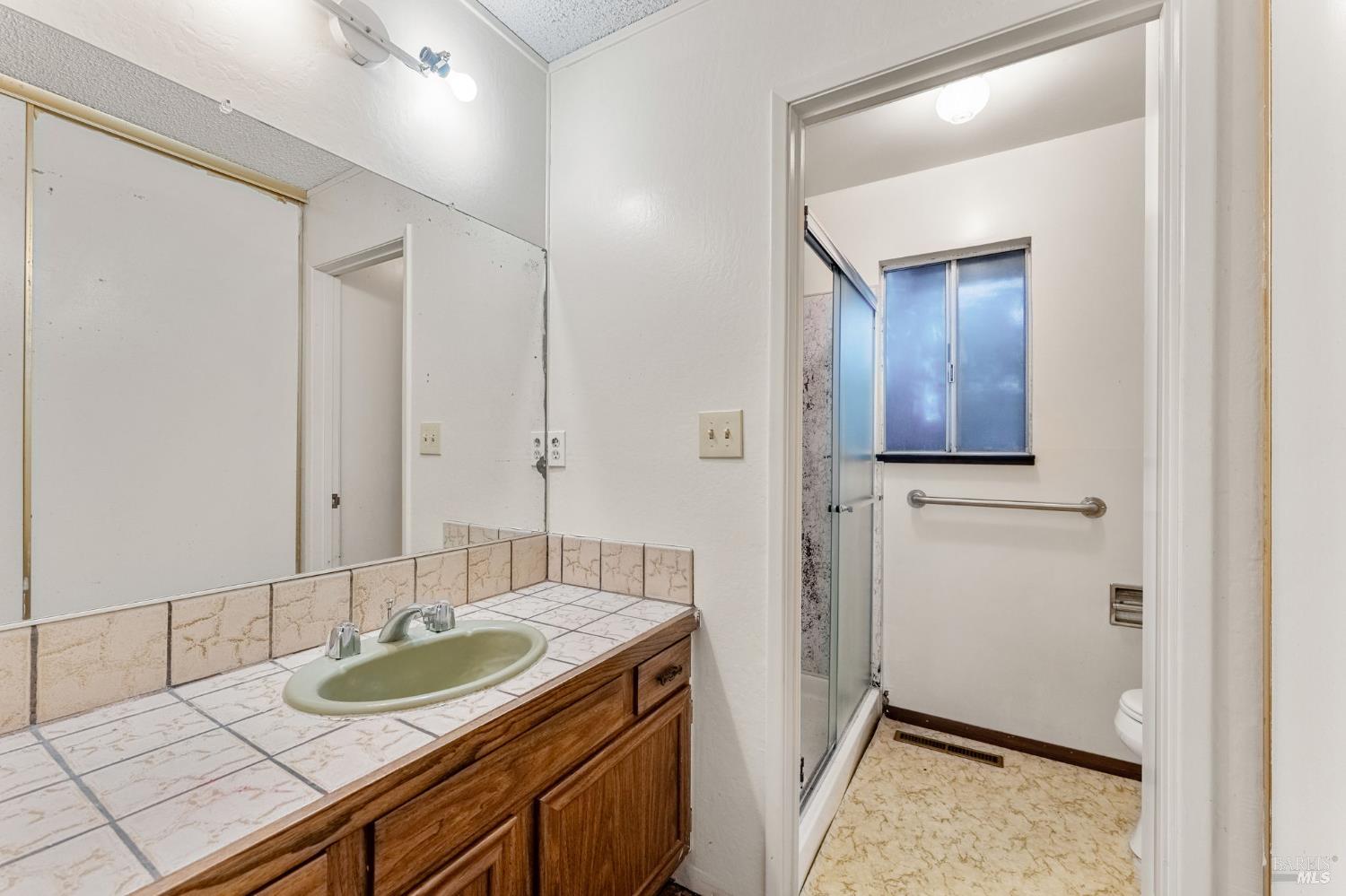 Detail Gallery Image 29 of 36 For 1100 Rutherford Rd, Rutherford,  CA 94573 - 3 Beds | 2/1 Baths