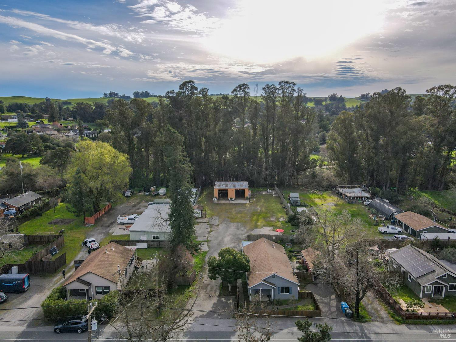 Detail Gallery Image 44 of 47 For 2103 Bodega Ave, Petaluma,  CA 94952 - 3 Beds | 2 Baths