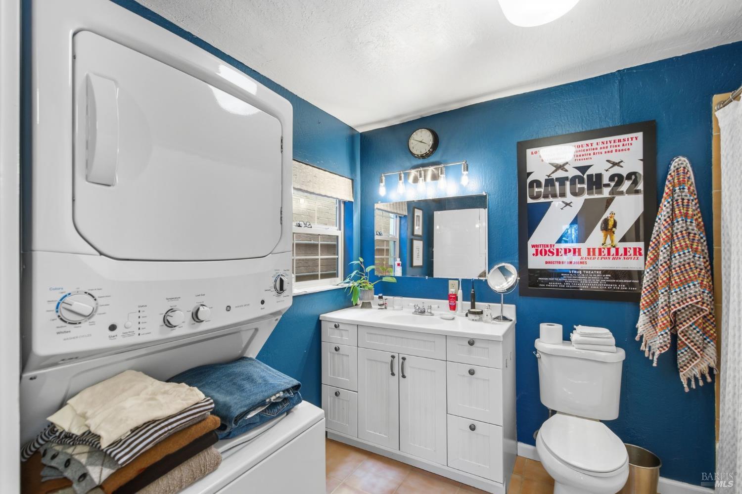 Detail Gallery Image 8 of 8 For 2 Florence Ave, San Anselmo,  CA 94960 - – Beds | – Baths