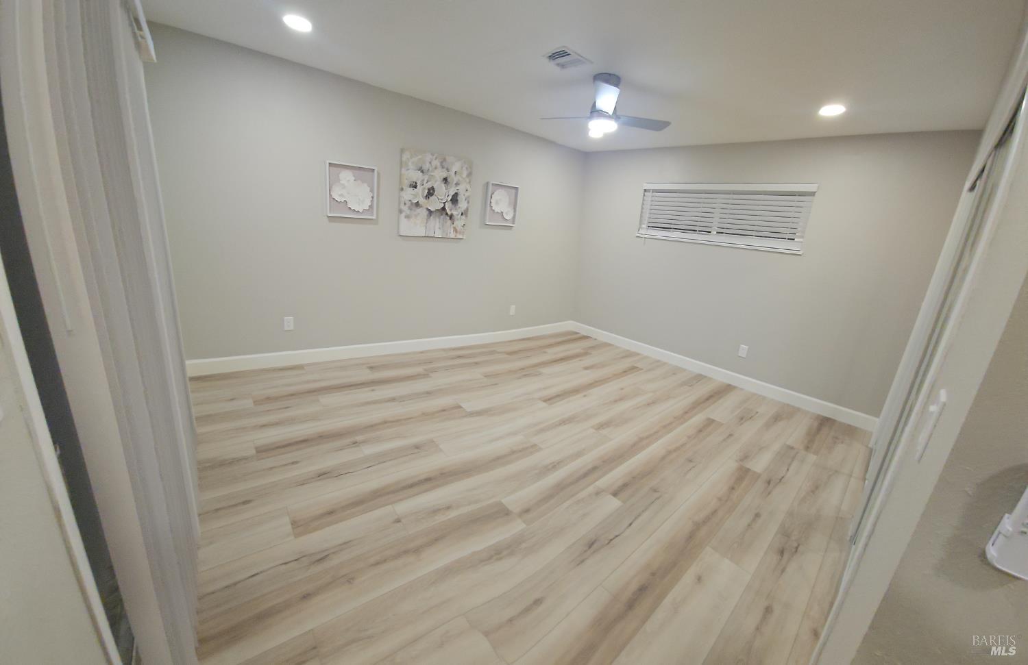 Detail Gallery Image 16 of 18 For 116 Bret Harte Way, Vallejo,  CA 94589 - 4 Beds | 2 Baths